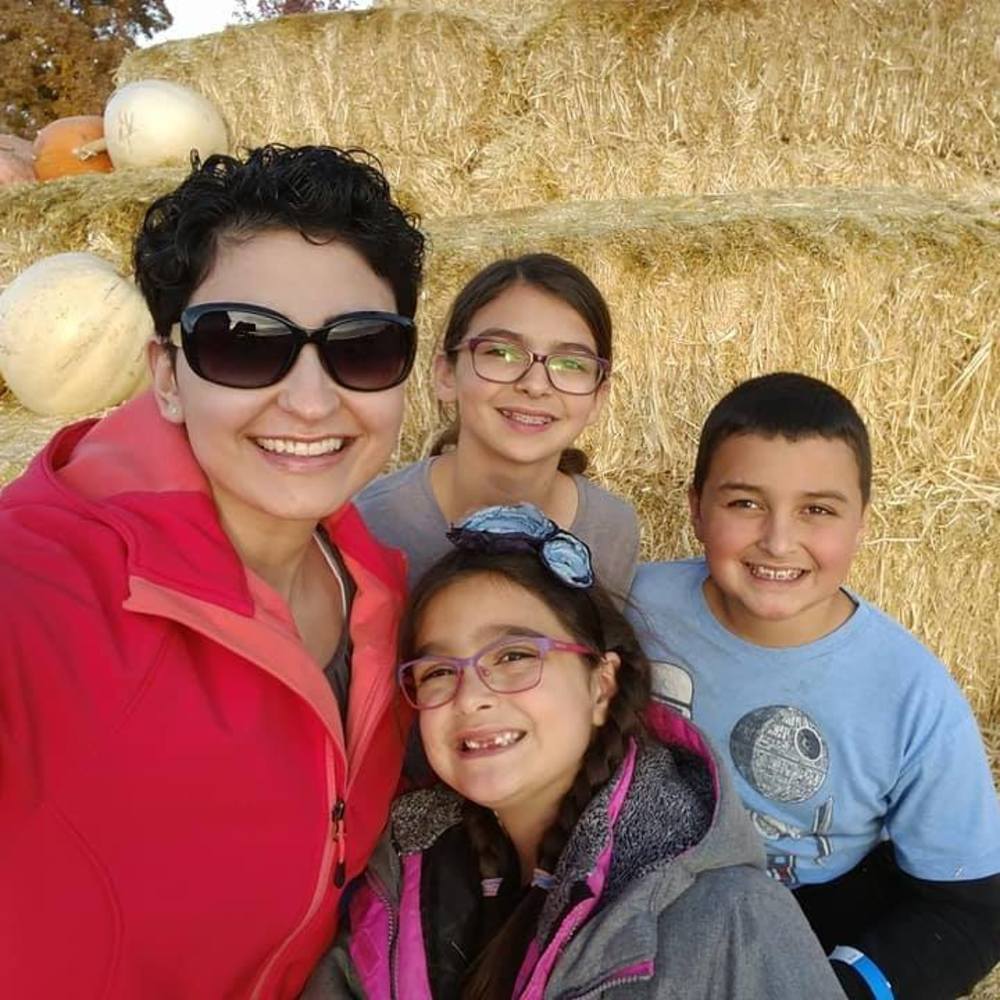 Meet your Posher, Melissa